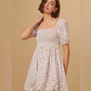 Altar’d State Jocelyn Floral Daisy Puff Sleeve Dress size L